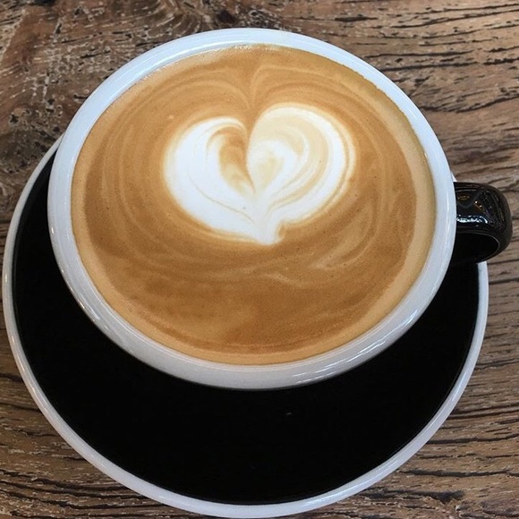 Meet your Posher, Taina - Picture 6 of 6